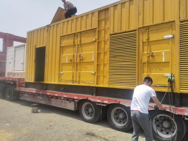 望都除了负载情况和发动机维护,还有哪些因素会影响 200kw 柴油发电机的油耗?